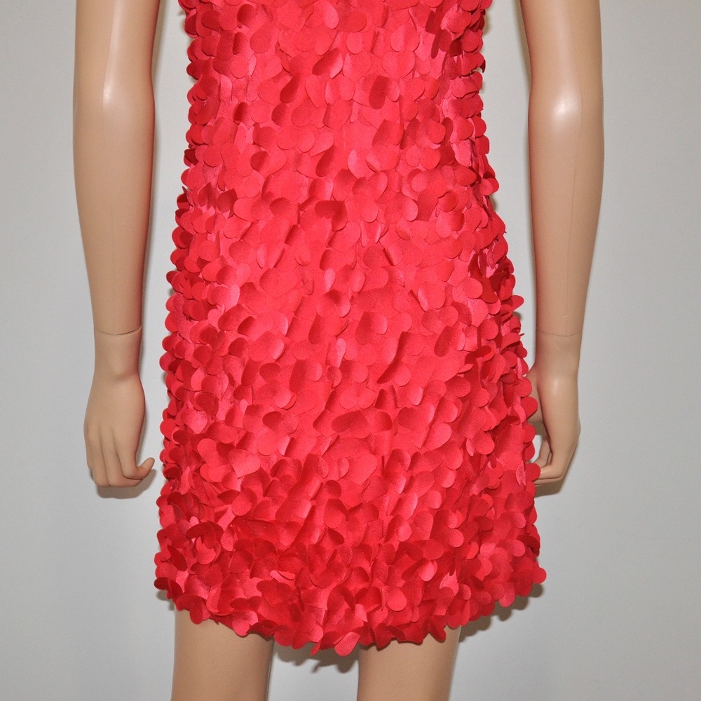 BCBGMaxAzria GORGEOUS! Red 3D Heart Applique Dress!!! - Sz 2 - Picture 15 of 15